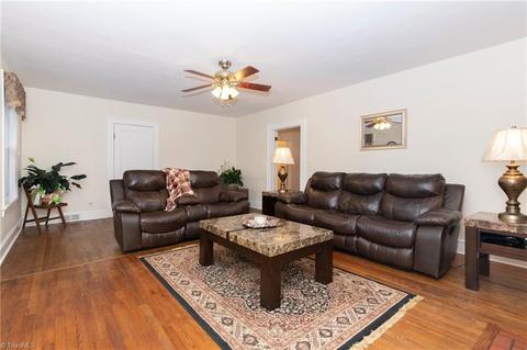 922 Bald Hill Loop, Madison, NC 27025 photo 4