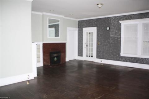 402 Steele St, High Point, NC 27262 photo 5