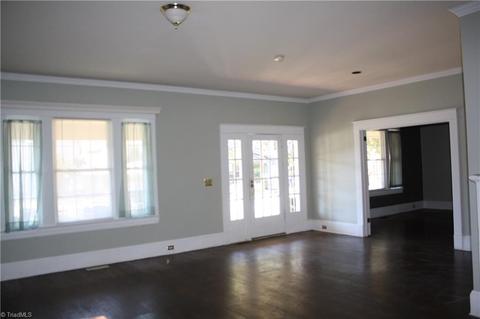 402 Steele St, High Point, NC 27262 photo 4