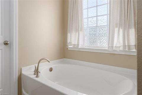4295 Herrell Ter, High Point, NC 27265 photo 20