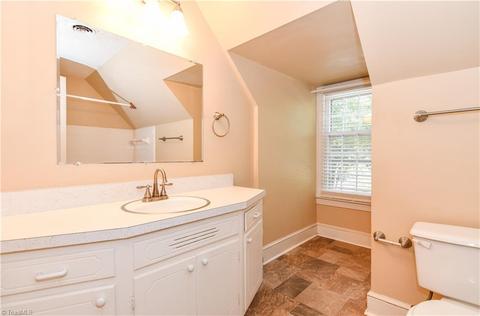 407 Cassandra Rd, Madison, NC 27025 photo 14