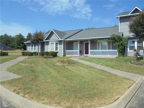 3174 Windchase Ct, High Point, NC 27265 photo 3