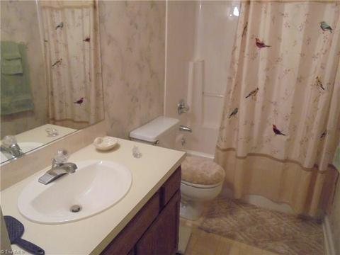 3174 Windchase Ct, High Point, NC 27265 photo 21