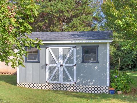 2900 Firethorn Dr, High Point, NC 27265 photo 29