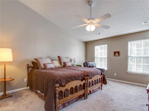 2900 Firethorn Dr, High Point, NC 27265 photo 17