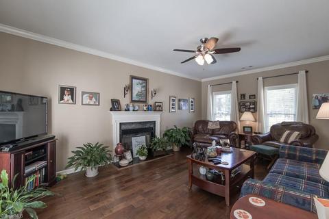 3802 Braddock Rd, High Point, NC 27265 photo 6
