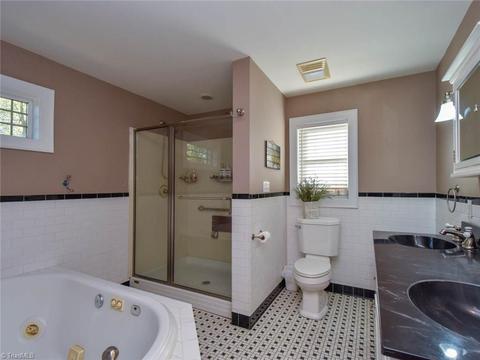 114 Unity St, Thomasville, NC 27360 photo 12