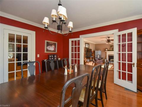 114 Unity St, Thomasville, NC 27360 photo 8