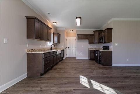 115 Solitaire Dr, Trinity, NC 27370 photo 14