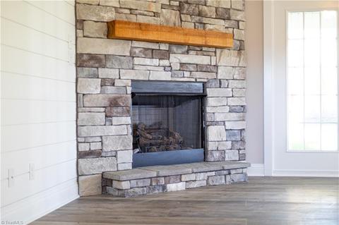 115 Solitaire Dr, Trinity, NC 27370 photo 3