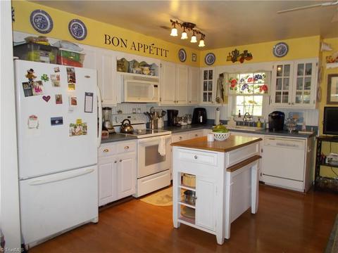 3507 Johnson St, High Point, NC 27265 photo 7
