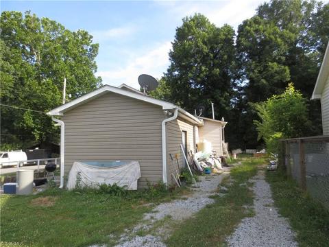 700 Arch St, High Point, NC 27260 photo 4