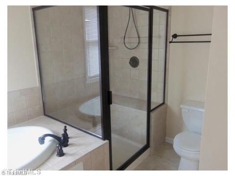 4011 Cedar Crest Ln, High Point, NC 27265 photo 9