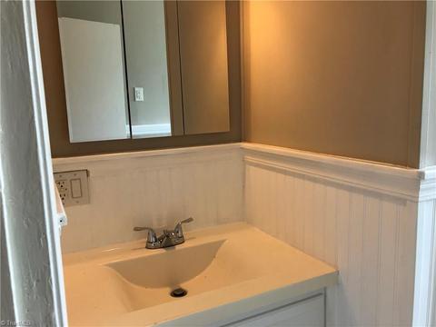 568 Pine St, Mount Airy, NC 27030 photo 13