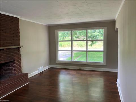 568 Pine St, Mount Airy, NC 27030 photo 17