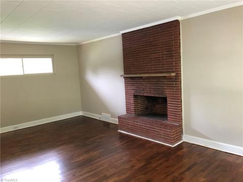 568 Pine St, Mount Airy, NC 27030 photo 16