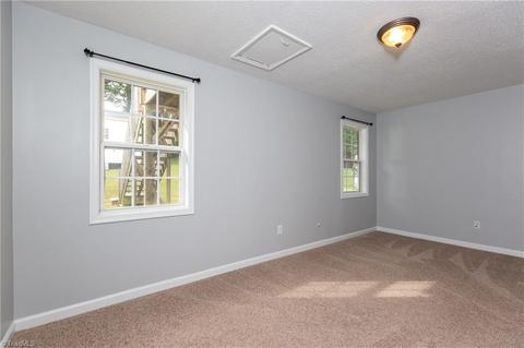 3914 Waldon Ct, High Point, NC 27265 photo 22