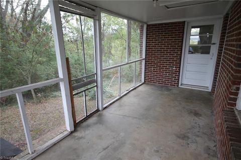 1044 High Bridge Rd, Pinnacle, NC 27043 photo 9