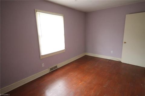 1044 High Bridge Rd, Pinnacle, NC 27043 photo 6