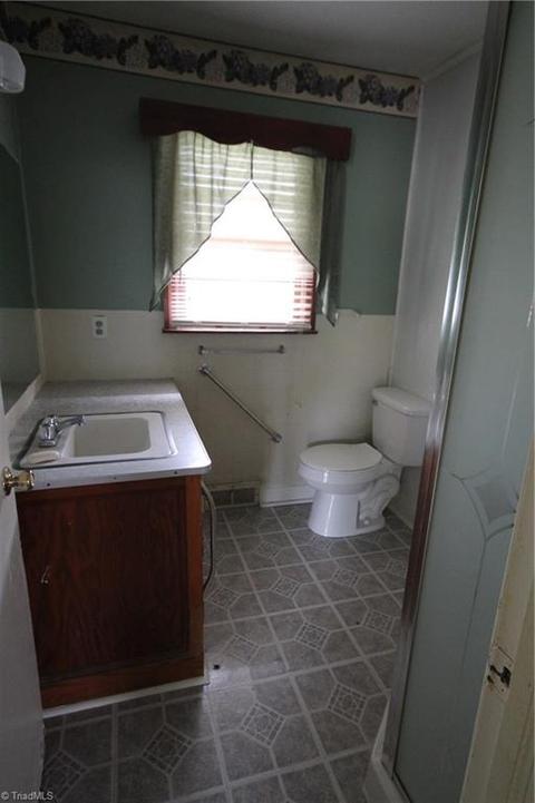 1044 High Bridge Rd, Pinnacle, NC 27043 photo 8