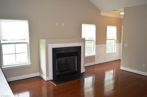 3840 Jade Ct, High Point, NC 27265 photo 10