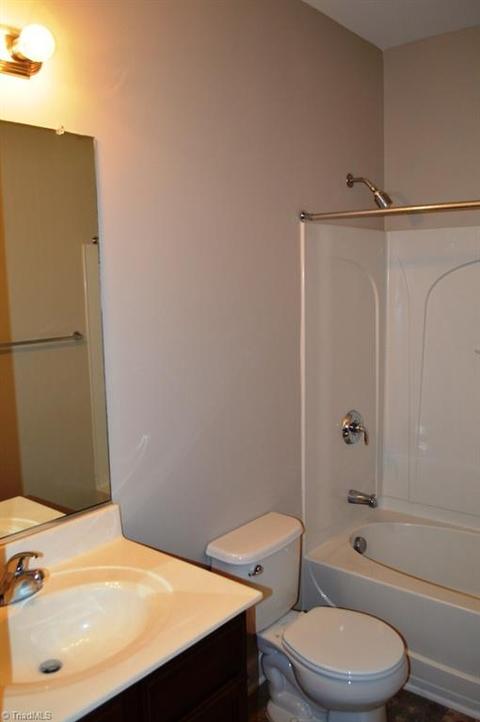 3840 Jade Ct, High Point, NC 27265 photo 21