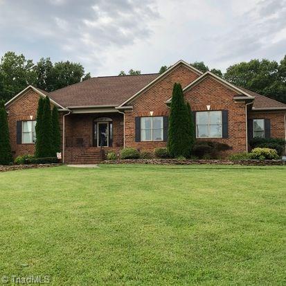 3100 Autumn Acres Ln, Trinity, NC 27370 photo 1