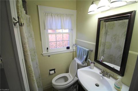 714 Brookside Dr, High Point, NC 27262 photo 15