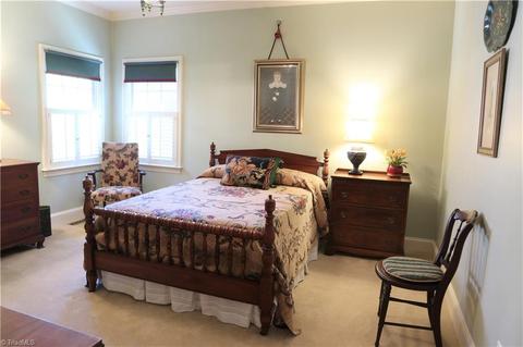 1236 Gatehouse Rd, High Point, NC 27262 photo 12