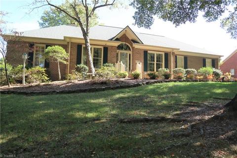 1236 Gatehouse Rd, High Point, NC 27262 photo 11