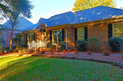 1236 Gatehouse Rd, High Point, NC 27262 photo 13