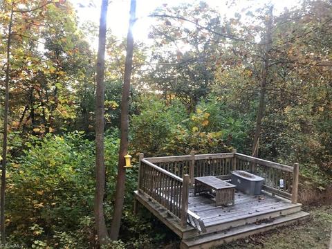 1061 Acorn Dr, Purlear, NC 28665 photo 16