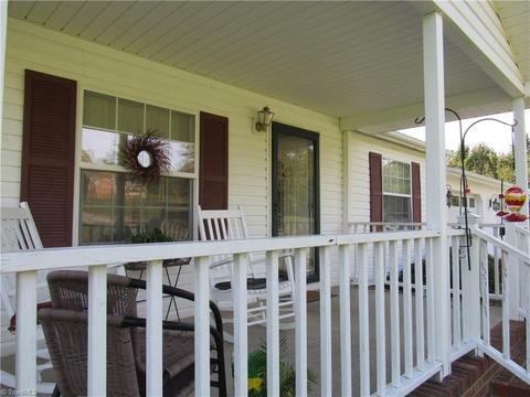 244 Precinct Rd, Pilot Mountain, NC 27041 photo 7
