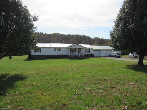 244 Precinct Rd, Pilot Mountain, NC 27041 photo 1