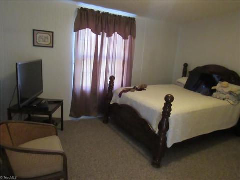244 Precinct Rd, Pilot Mountain, NC 27041 photo 25