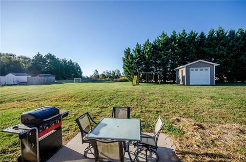 107 Tranquility Ln, Harmony, NC 28634 photo 18