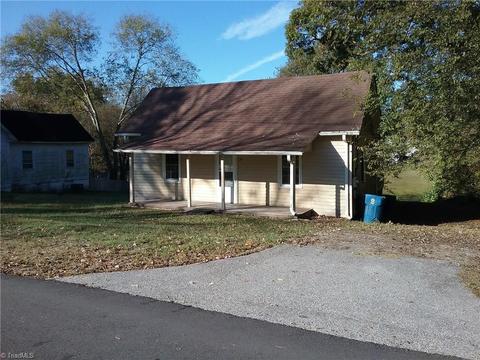 174 Duke St, Cooleemee, NC 27014 photo 1