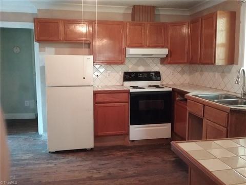 174 Duke St, Cooleemee, NC 27014 photo 5