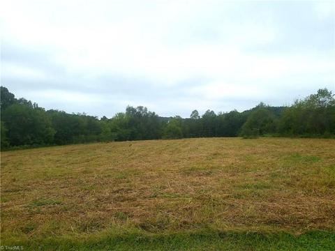 311 Sloans Mill Rd, Olin, NC 28660 photo 3