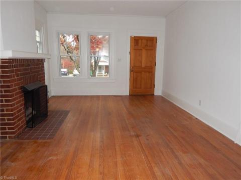 1109 Clyde Pl, High Point, NC 27262 photo 9