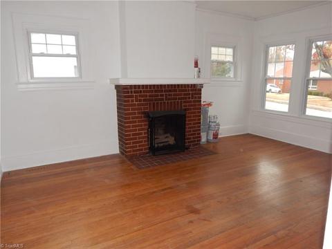 1109 Clyde Pl, High Point, NC 27262 photo 10