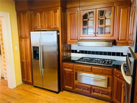 1109 Clyde Pl, High Point, NC 27262 photo 5