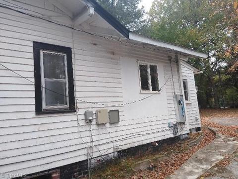 407 Vine St, High Point, NC 27262 photo 4