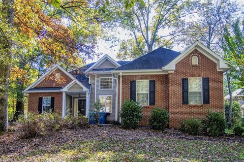 165 Covington Dr, Advance, NC 27006 photo 3