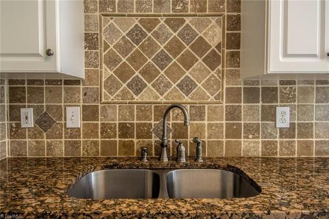 165 Covington Dr, Advance, NC 27006 photo 6