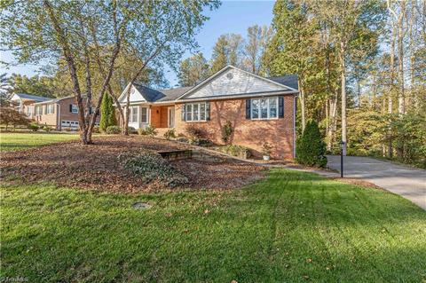 165 Bickerstaff Rd, Clemmons, NC 27012 photo 2