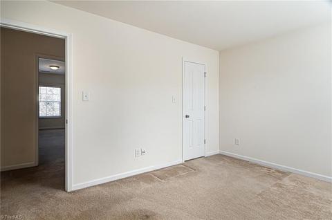 853 Hedgepath Ter, High Point, NC 27265 photo 25