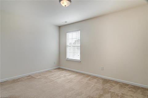 853 Hedgepath Ter, High Point, NC 27265 photo 24