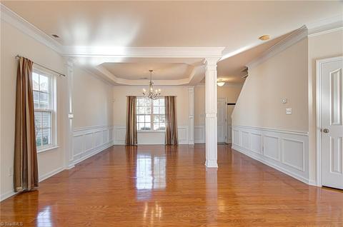 853 Hedgepath Ter, High Point, NC 27265 photo 5