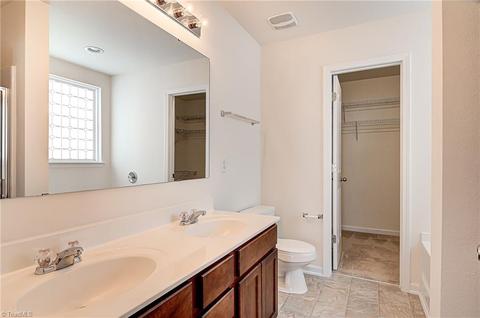 853 Hedgepath Ter, High Point, NC 27265 photo 21